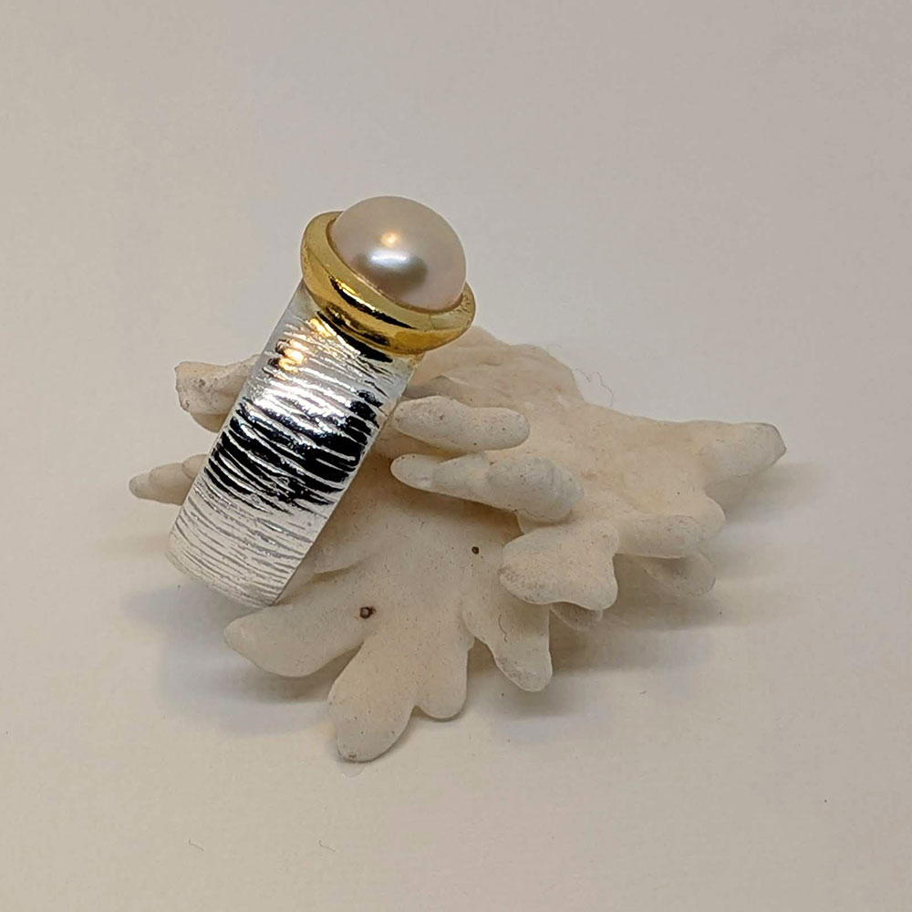 Pearl Ring