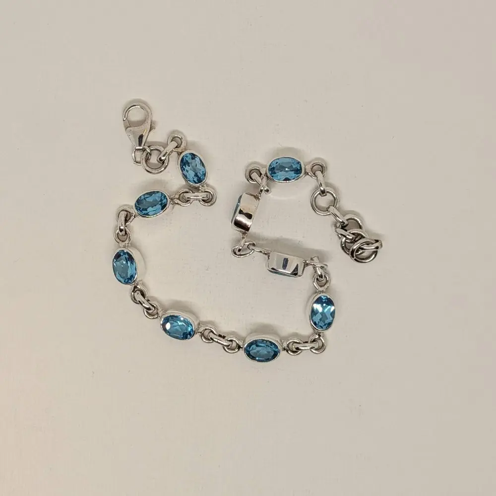 London Blue Topaz Bracelet - Image 3