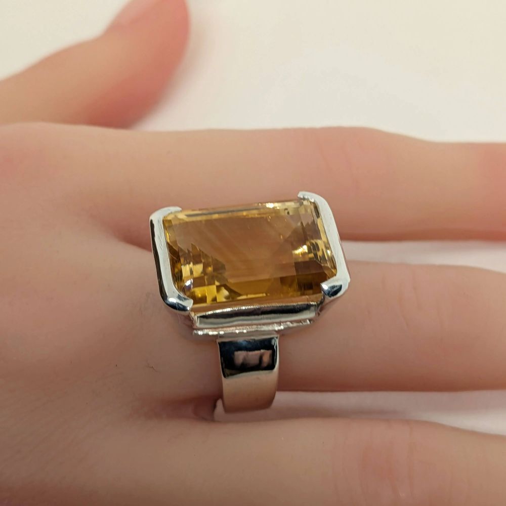 Emerald Cut Citrine Ring - Image 4