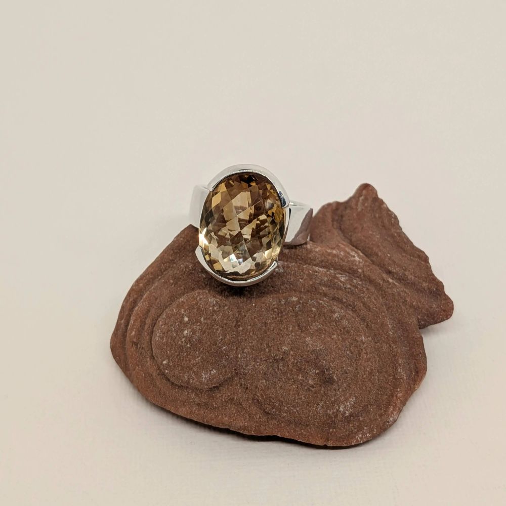 Oval Cut Citrine Ring