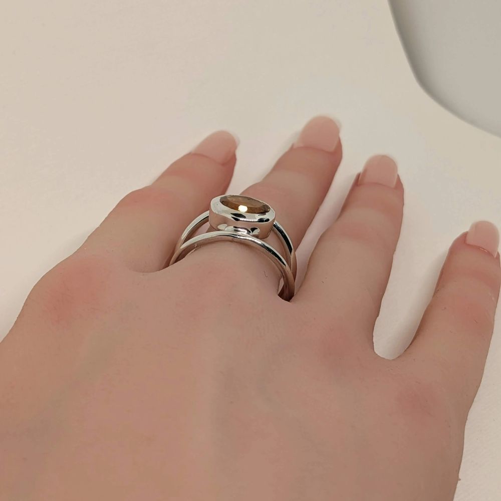 Split Band Citrine Ring - Image 5