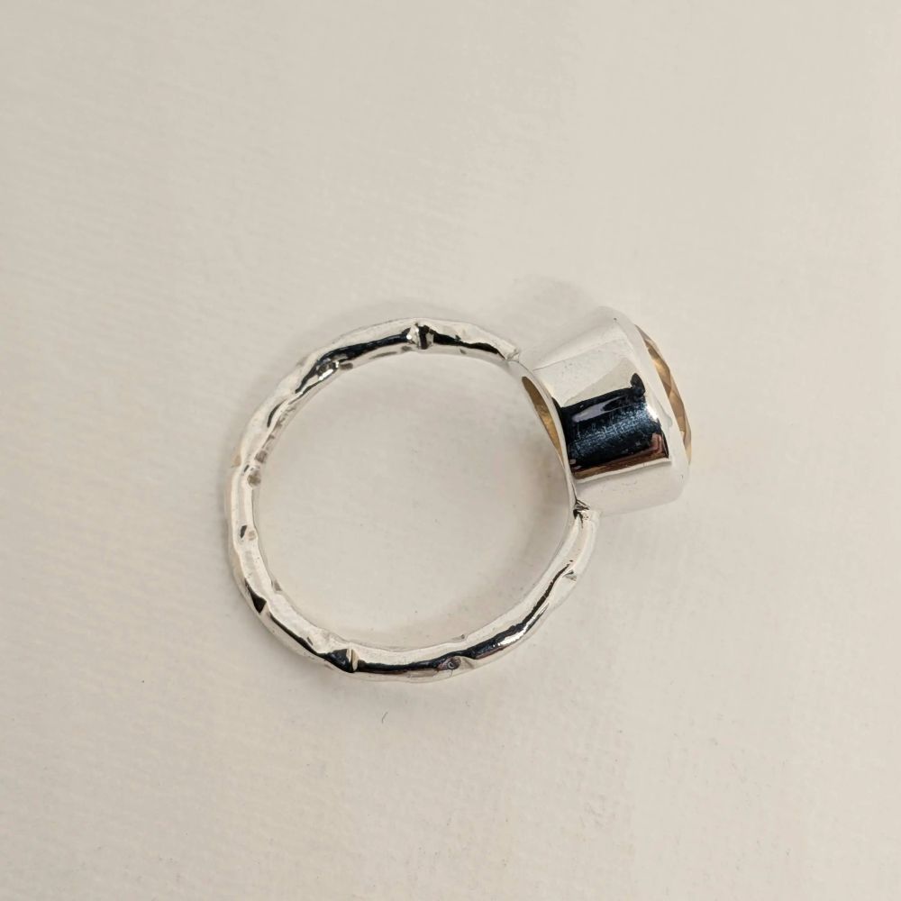 Brilliant Cut Citrine Ring - Image 5