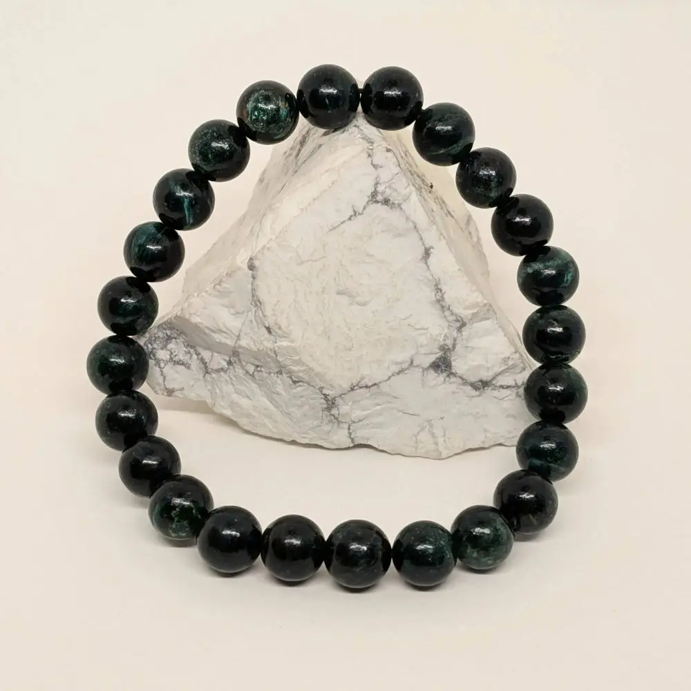 Emerald (Dark Forest Green) Bracelet – Heart Healing, Strength & Emotional Renewal
